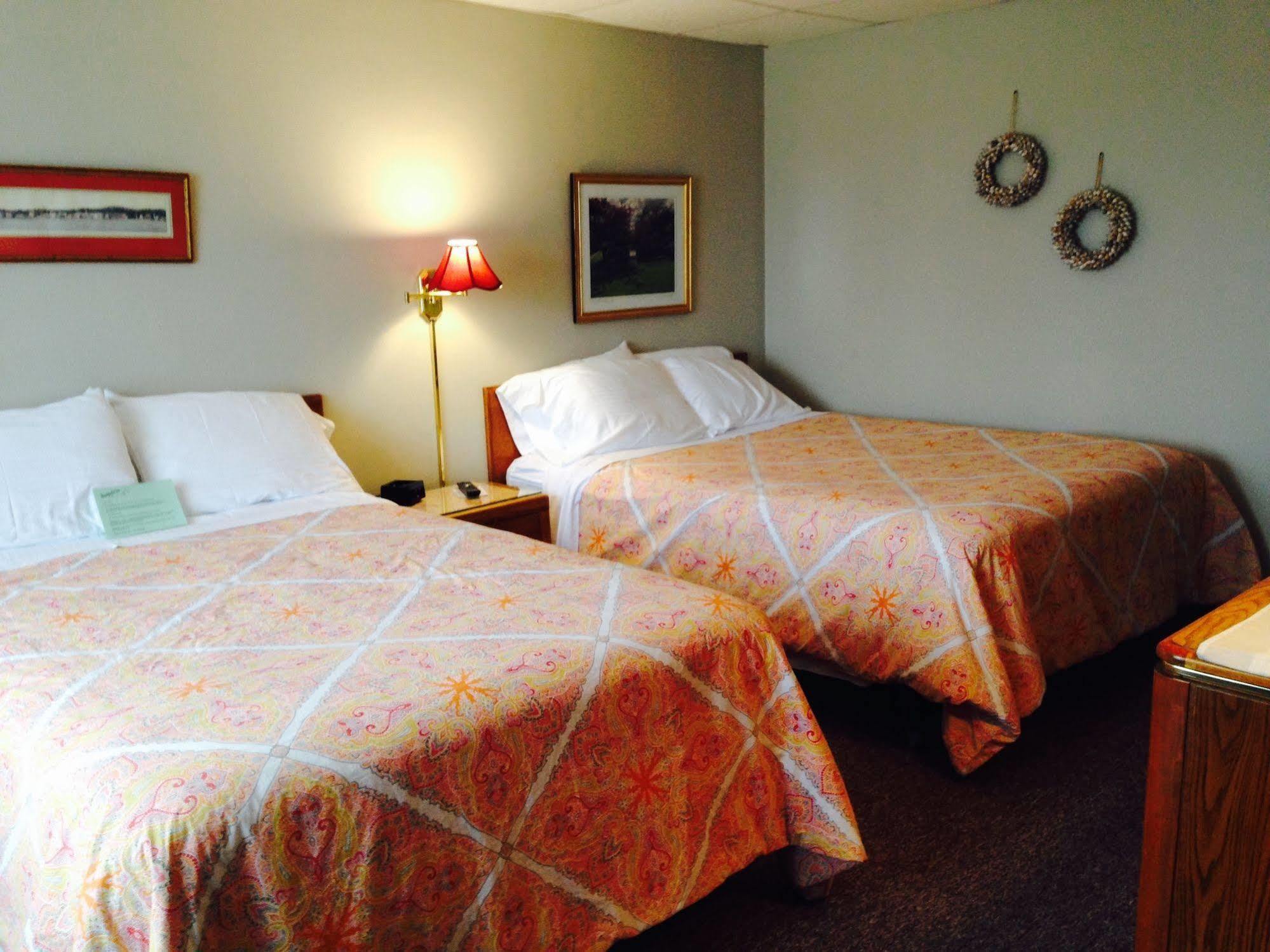 Skaneateles Inn On 20 Auburn Exteriér fotografie